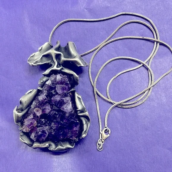 MCM Scandinavian Made Amethyst Pendant - Picture 2 of 4